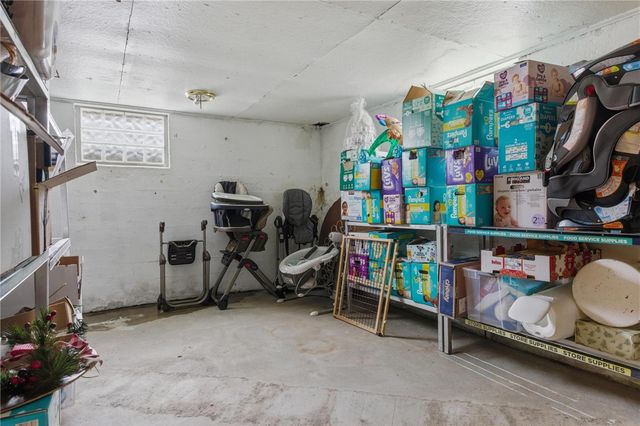 1477 S Central Drive, Beavercreek, OH 45432