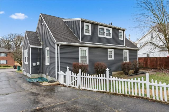 1477 S Central Drive, Beavercreek, OH 45432