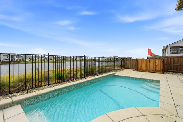 17439 Harbor View Avenue, Lathrop, CA 95330