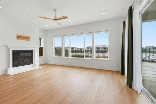 17439 Harbor View Avenue, Lathrop, CA 95330