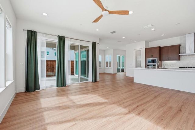 17439 Harbor View Avenue, Lathrop, CA 95330