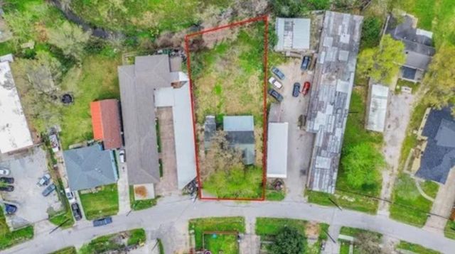 7821 Detroit Street, Houston, TX 77017