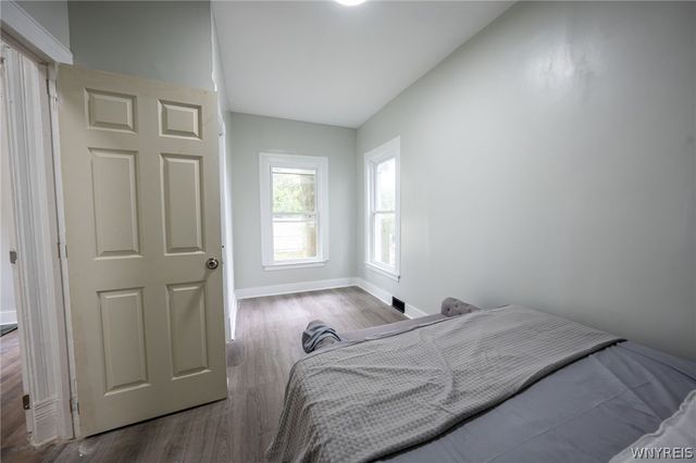 465 Woodlawn Avenue, Buffalo, NY 14208