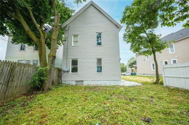 465 Woodlawn Avenue, Buffalo, NY 14208
