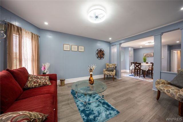 465 Woodlawn Avenue, Buffalo, NY 14208