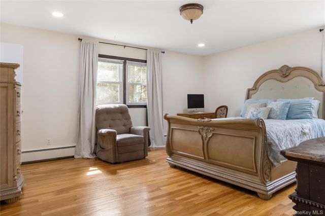 284 Ridge Road, New City, NY 10956