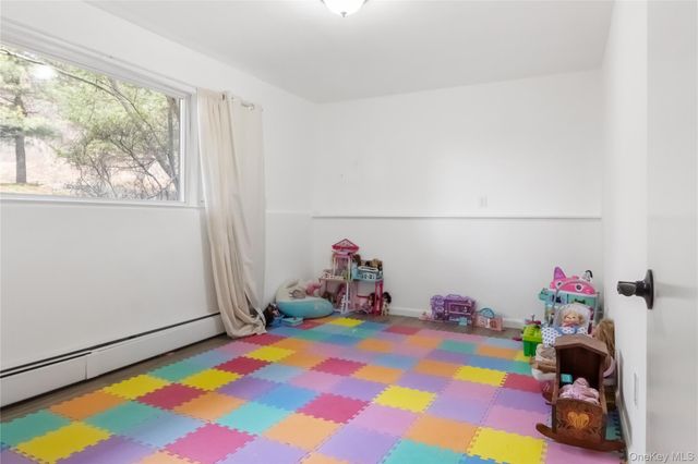 284 Ridge Road, New City, NY 10956