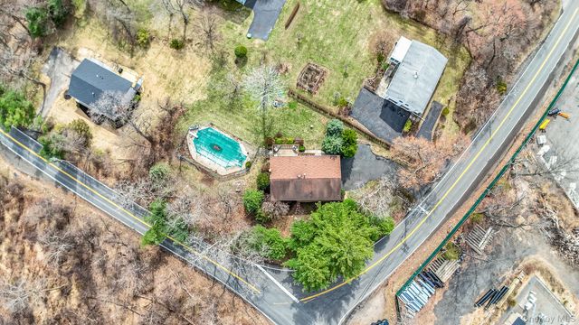 284 Ridge Road, New City, NY 10956