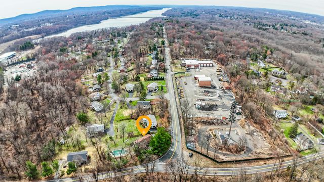 284 Ridge Road, New City, NY 10956