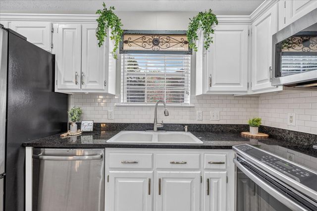 59 Briarwood Drive, Ringgold, GA 30736