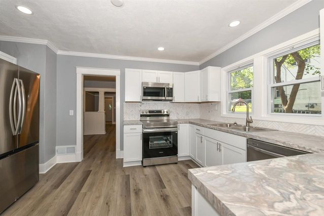 1320 Beloit Avenue, Janesville, WI 53546