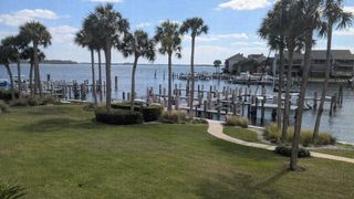 1903 Bay Road 206, Vero Beach, FL 32963
