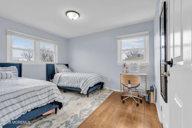 8 Kilmer Drive, Manalapan, NJ 07726