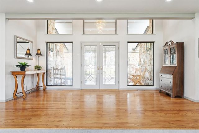 1011 Saint Andrews Drive, Edmond, OK 73025