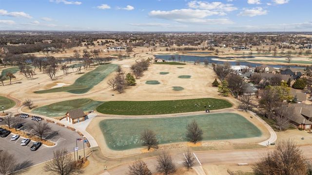 1011 Saint Andrews Drive, Edmond, OK 73025