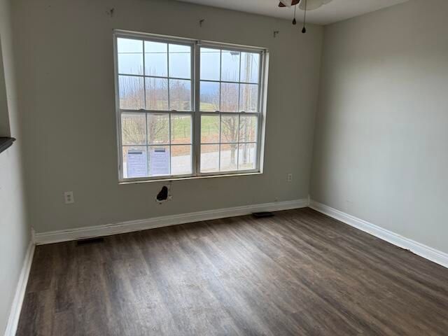 1438 N Old Stilesville Road, Eubank, KY 42567