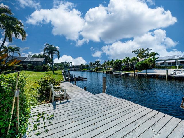 4612 CORAL LAKE DRIVE, Bradenton, FL 34210