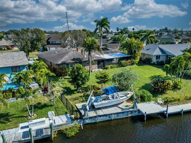 4612 CORAL LAKE DRIVE, Bradenton, FL 34210