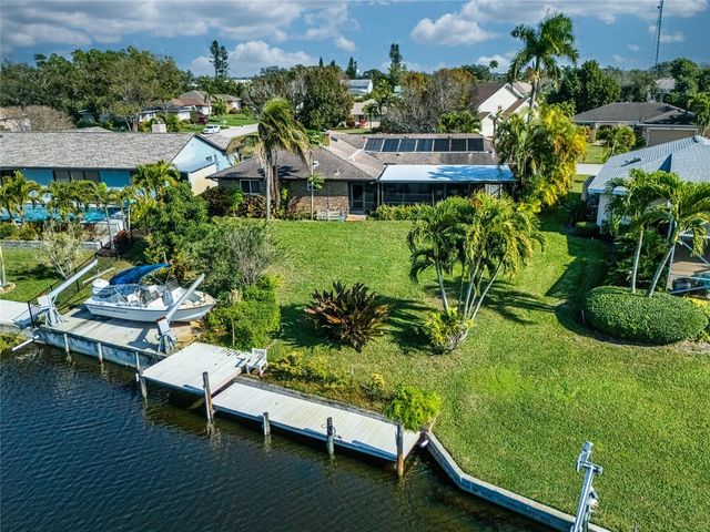 4612 CORAL LAKE DRIVE, Bradenton, FL 34210