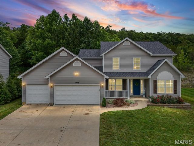 1496 Saint Charles Drive, Hillsboro, MO 63050
