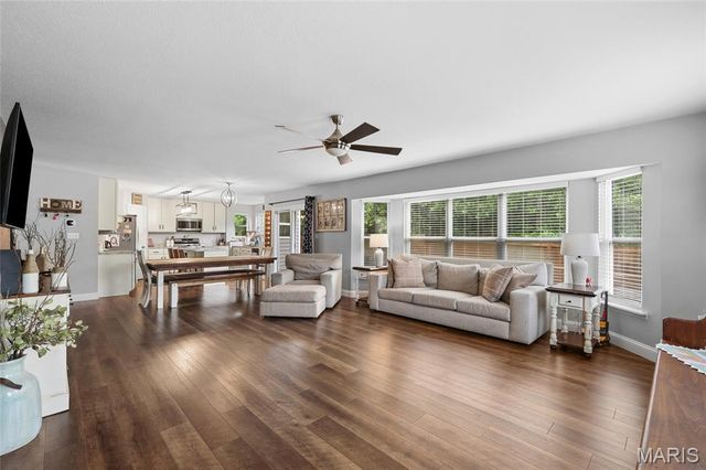 1496 Saint Charles Drive, Hillsboro, MO 63050