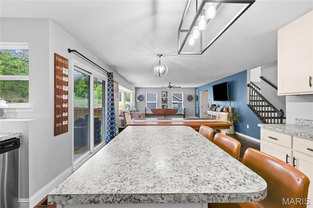 1496 Saint Charles Drive, Hillsboro, MO 63050