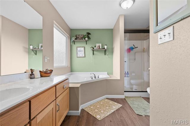 1496 Saint Charles Drive, Hillsboro, MO 63050