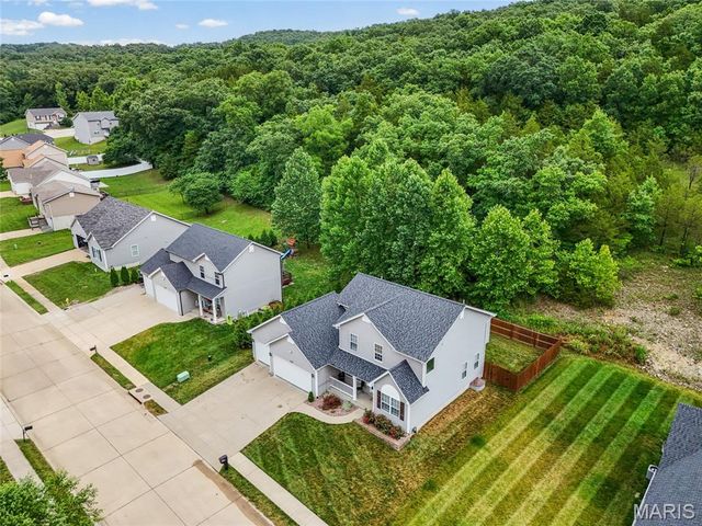 1496 Saint Charles Drive, Hillsboro, MO 63050