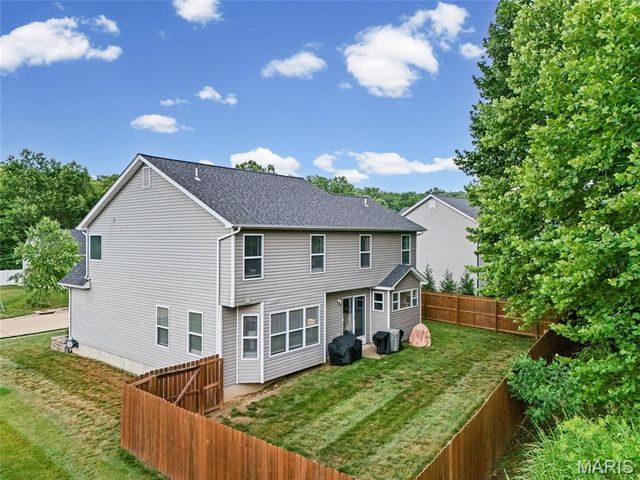 1496 Saint Charles Drive, Hillsboro, MO 63050