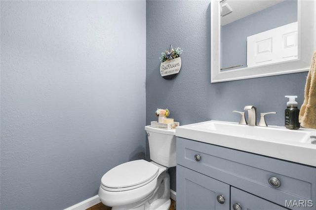 1496 Saint Charles Drive, Hillsboro, MO 63050