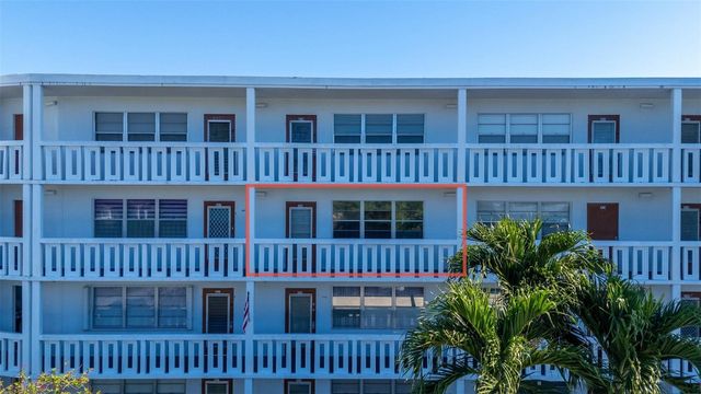 3028 Newport H ., Deerfield Beach, FL 33442