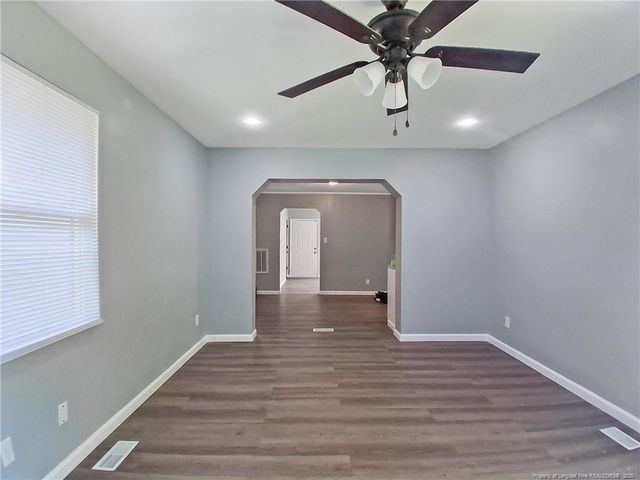 1086 Essex Place, Fayetteville, NC 28301