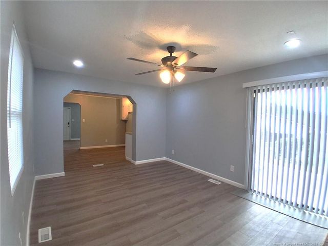 1086 Essex Place, Fayetteville, NC 28301