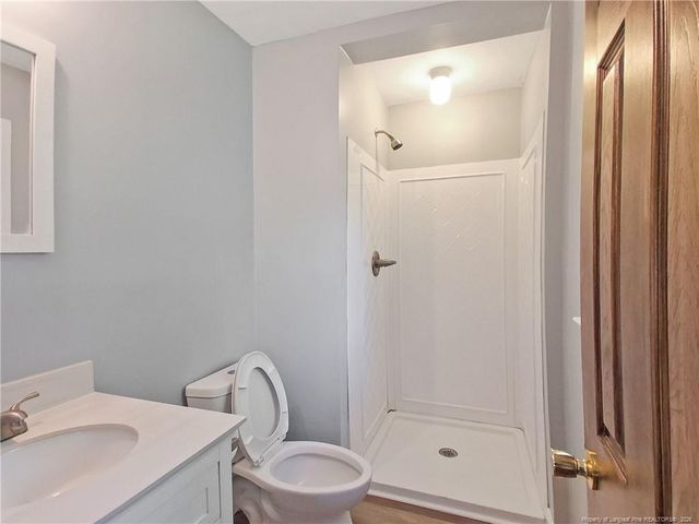 1086 Essex Place, Fayetteville, NC 28301