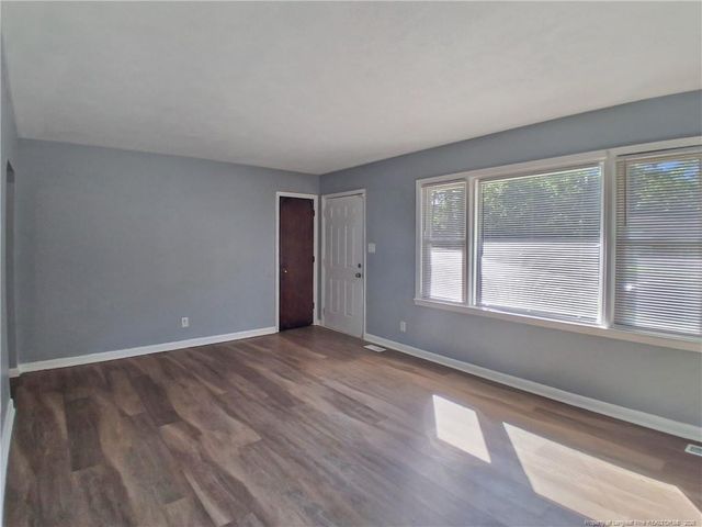 1086 Essex Place, Fayetteville, NC 28301