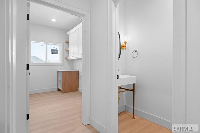 5804 Dune Village Way, Idaho Falls, ID 83404