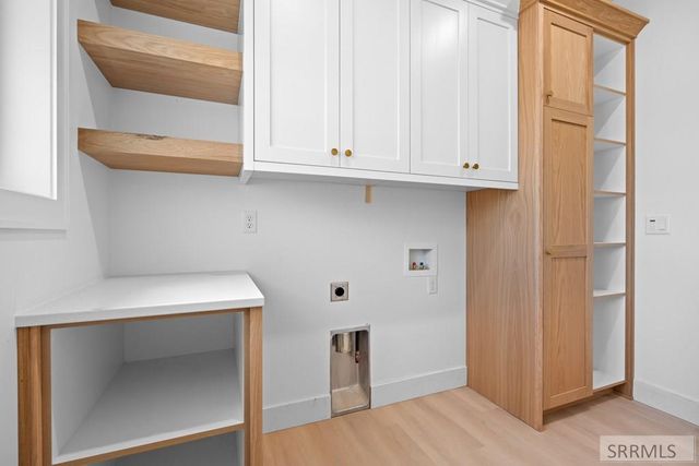 5804 Dune Village Way, Idaho Falls, ID 83404