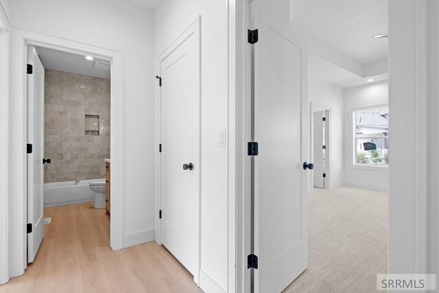 5804 Dune Village Way, Idaho Falls, ID 83404