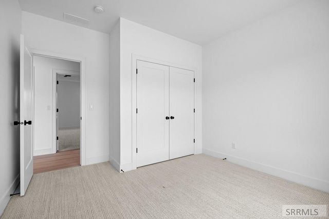 5804 Dune Village Way, Idaho Falls, ID 83404