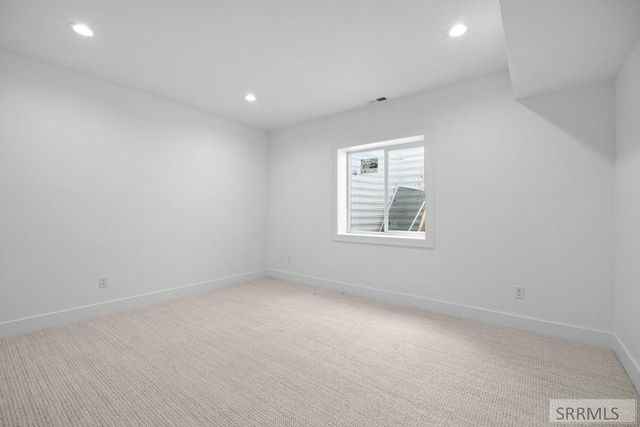 5804 Dune Village Way, Idaho Falls, ID 83404