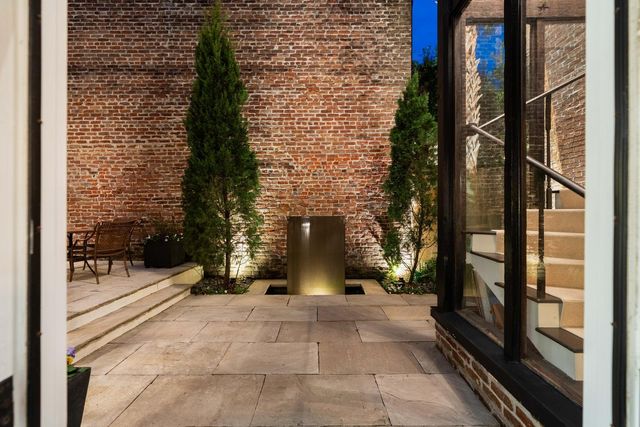 50 Anson Street, Charleston, SC 29401