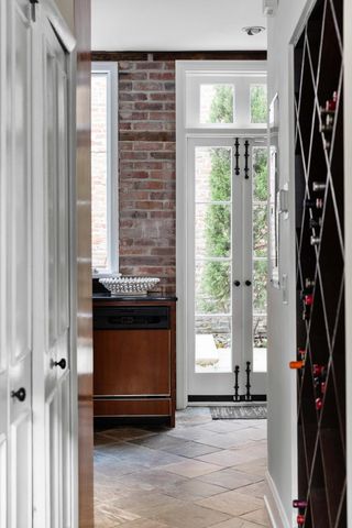 50 Anson Street, Charleston, SC 29401