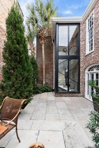 50 Anson Street, Charleston, SC 29401