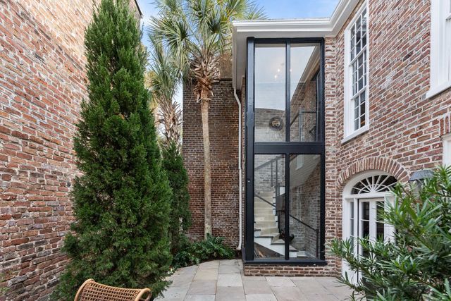 50 Anson Street, Charleston, SC 29401