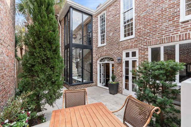 50 Anson Street, Charleston, SC 29401