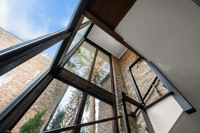 50 Anson Street, Charleston, SC 29401