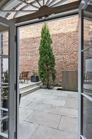 50 Anson Street, Charleston, SC 29401