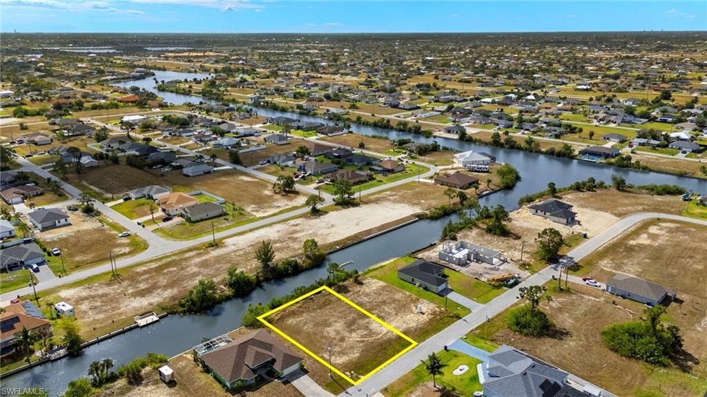 Image 18 of property listing at 1031 NW 23rd AVE, Cape Coral, FL 33993