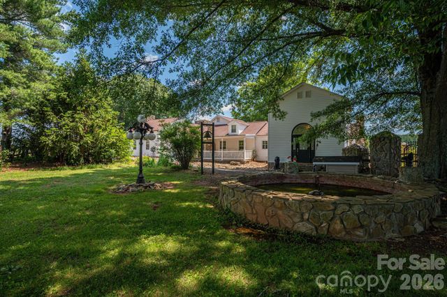 1387 George Brown Road, Crouse, NC 28033