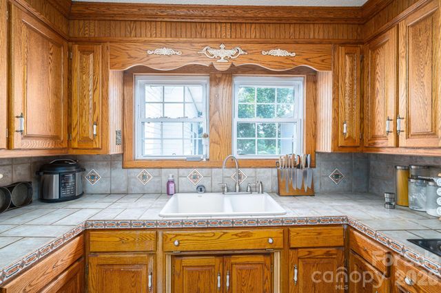 1387 George Brown Road, Crouse, NC 28033
